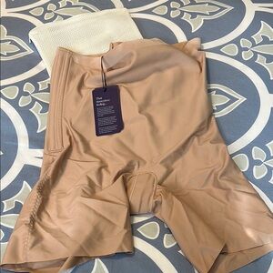 Honeylove Shapewear in Tan